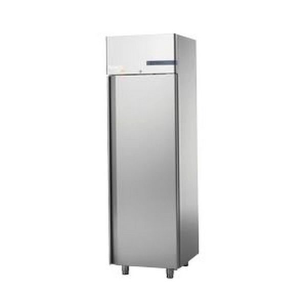 Шкаф холодильный Apach Chef Line LCRM50N