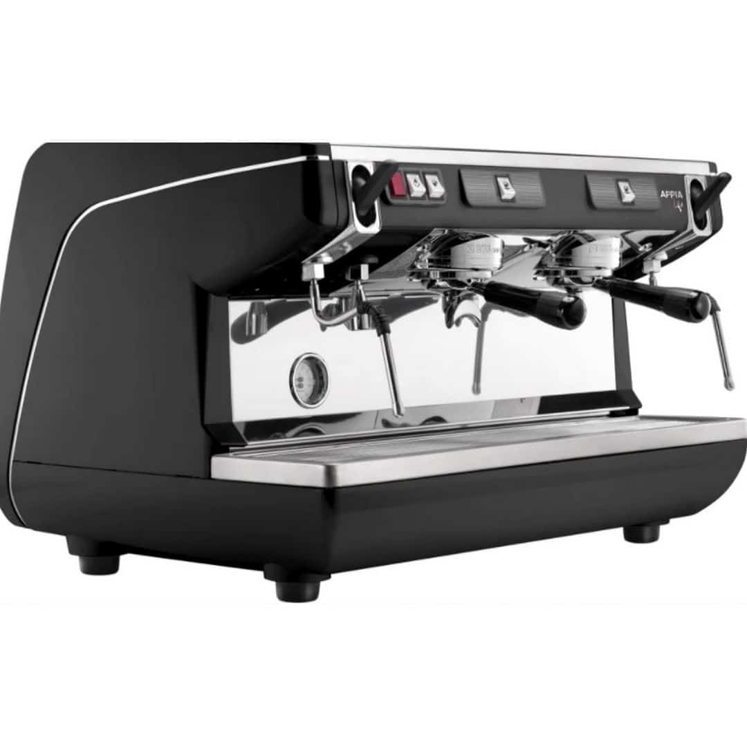 Кофемашина Nuova Simonelli Appia Life 2Gr V Черная ВГ Экономайзер Автомат