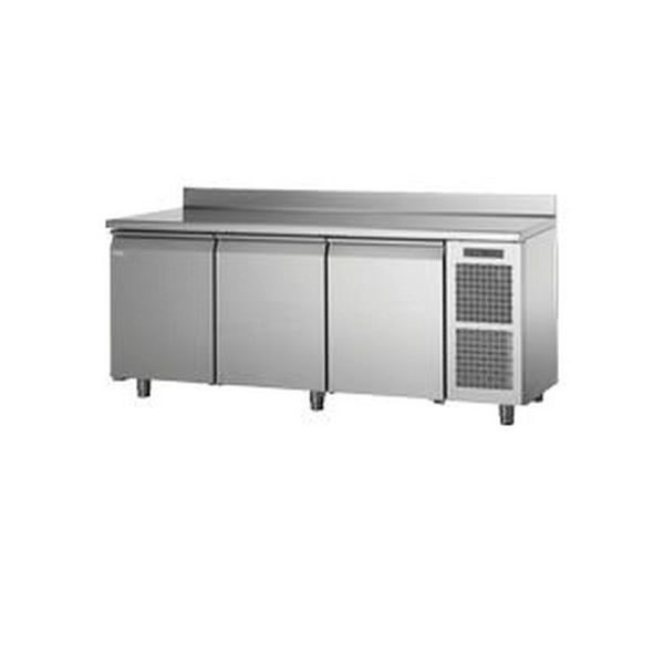 Стол холодильный Apach Chef Line LTRM1111T